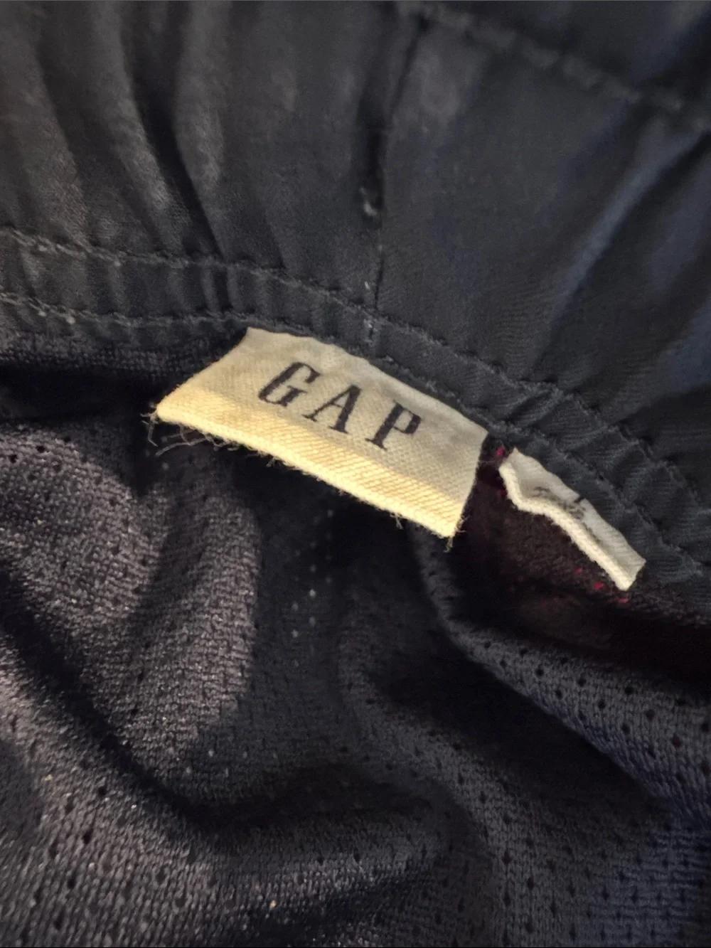 GAP men swim